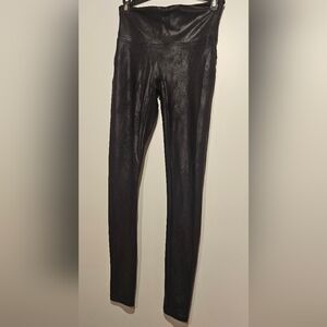 SPANX | Leggings Leather Feel. Women's Sz M